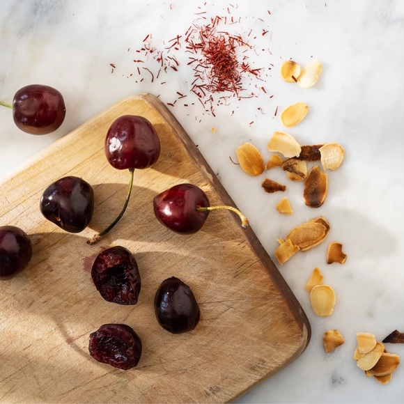 🍒🍒 (Retired) KOPPARLÖNN Scented tealight, almond & cherry - Picture 4 of 5